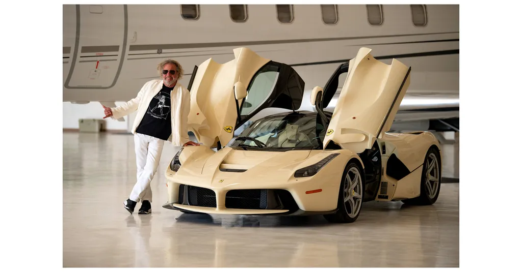 Rock Star Sammy Hagar to Auction Unique 2015 LaFerrari