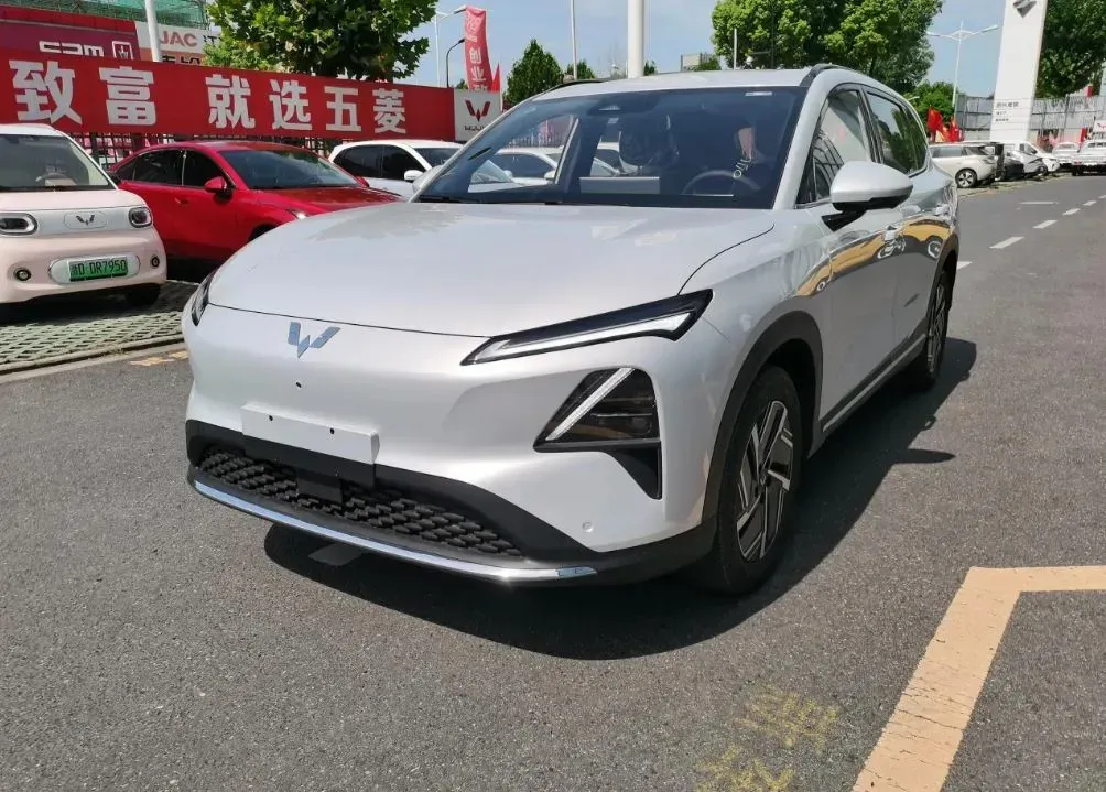 Wuling Starlight S SUV Configurations Revealed