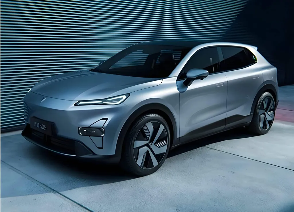 Changan's Deepal S05 SUV Spotted in China Ahead of Launch