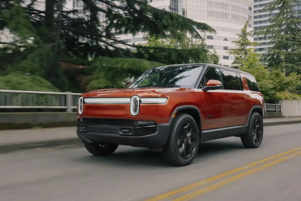 Rivian Introduces Large+ Battery Option for R1 Models