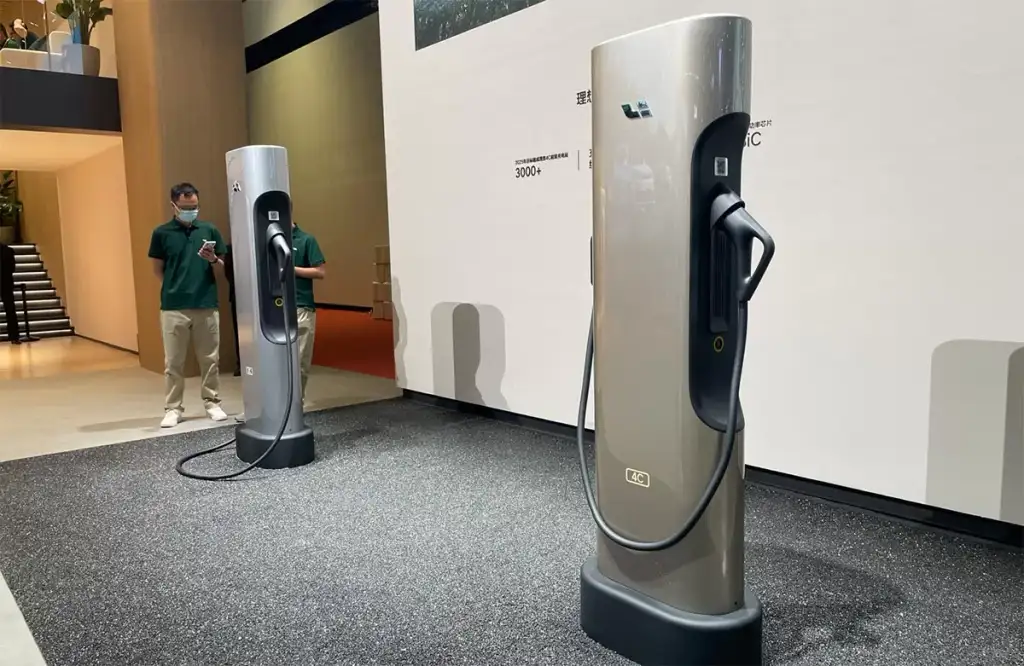 Li Auto Partners with Shoucheng to Expand Charging Network
