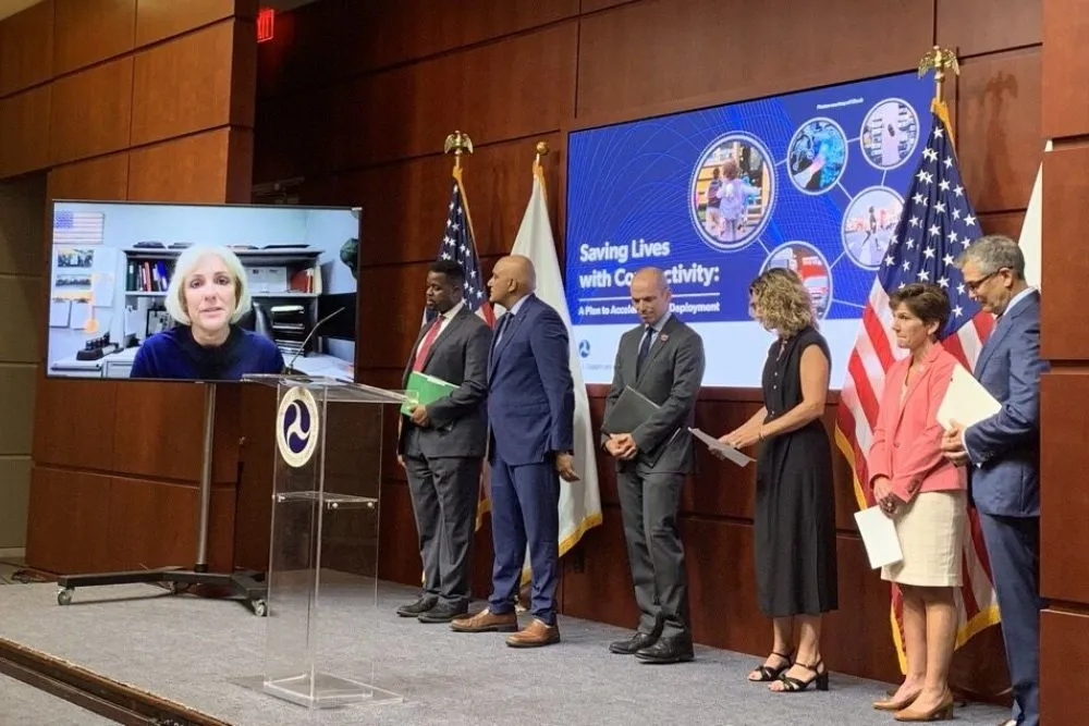 USDOT Unveils National Plan for V2X Technology Deployment