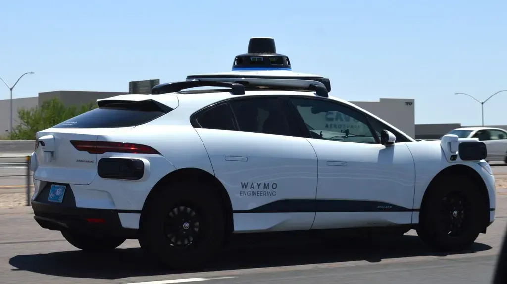 Uber and Waymo Expand Autonomous Ride-Hailing Partnership