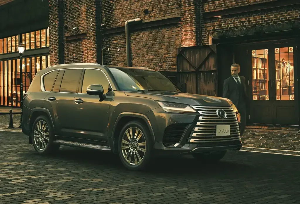 2025 Lexus LX Introduces Hybrid Powertrain Variant
