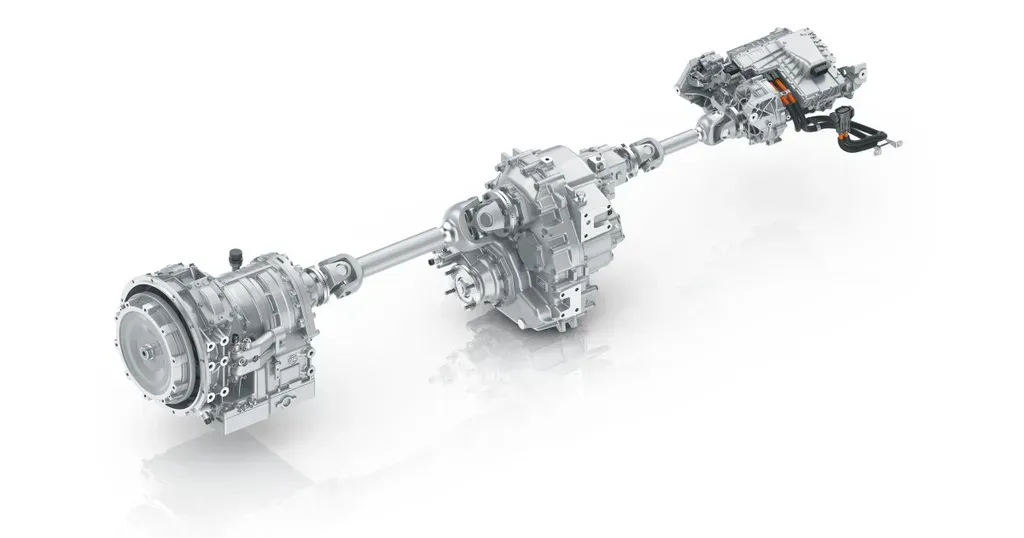ZF Unveils Hybrid Driveline for Dakar Rally