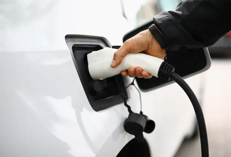 Improving Driver Performance Key for Electric Vehicle Adoption