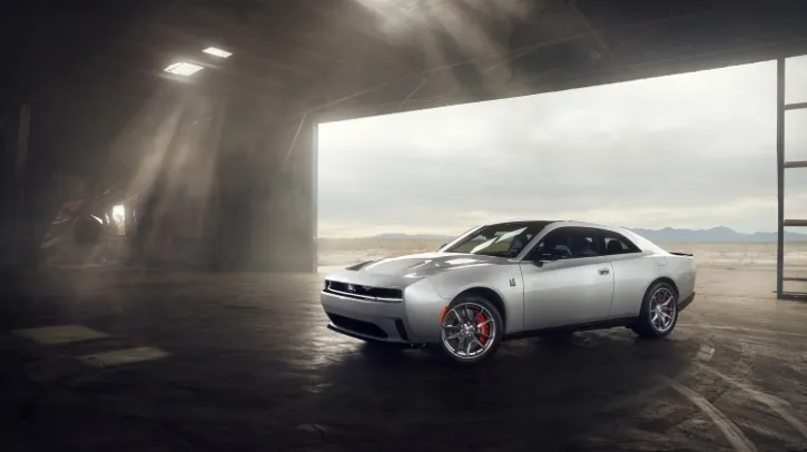 Stellantis to Launch EV Fleet with Factorial Solid-State Batteries