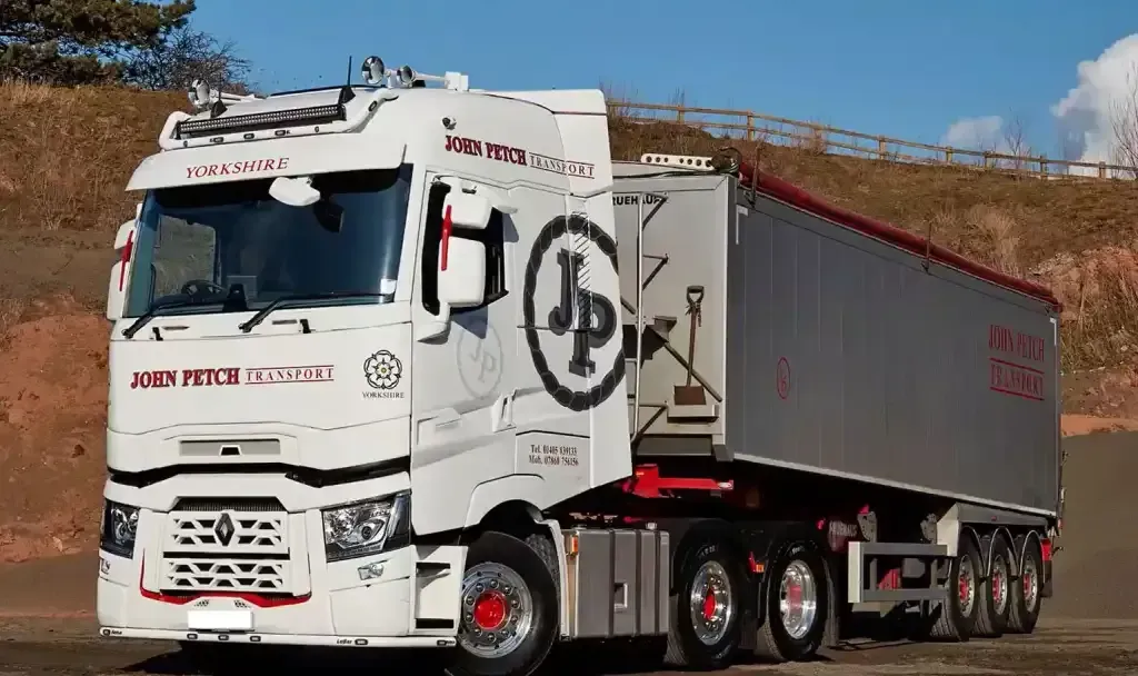 John Petch Transport Enhances Profitability with Webfleet