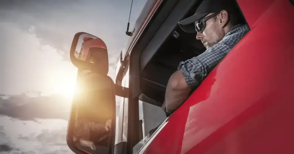 Key Advantages of Real-Time GPS Tracking Devices 2024