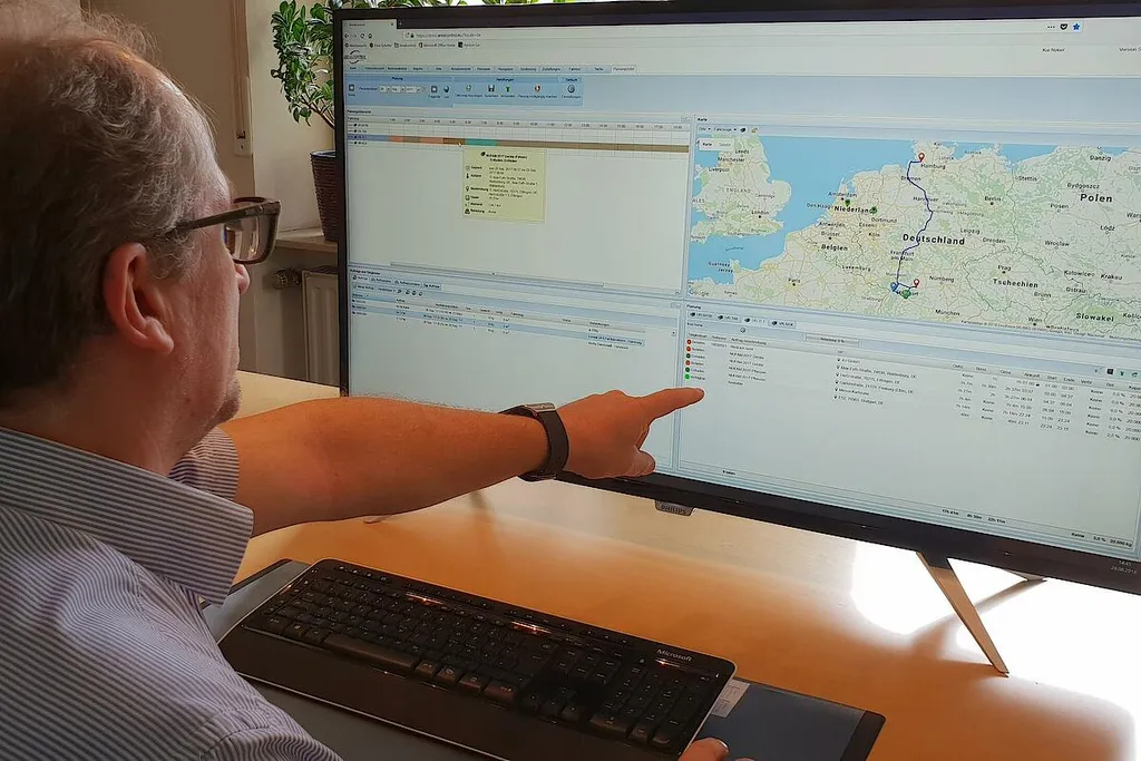 Arealcontrol Partners with Mercedes-Benz Connectivity Services