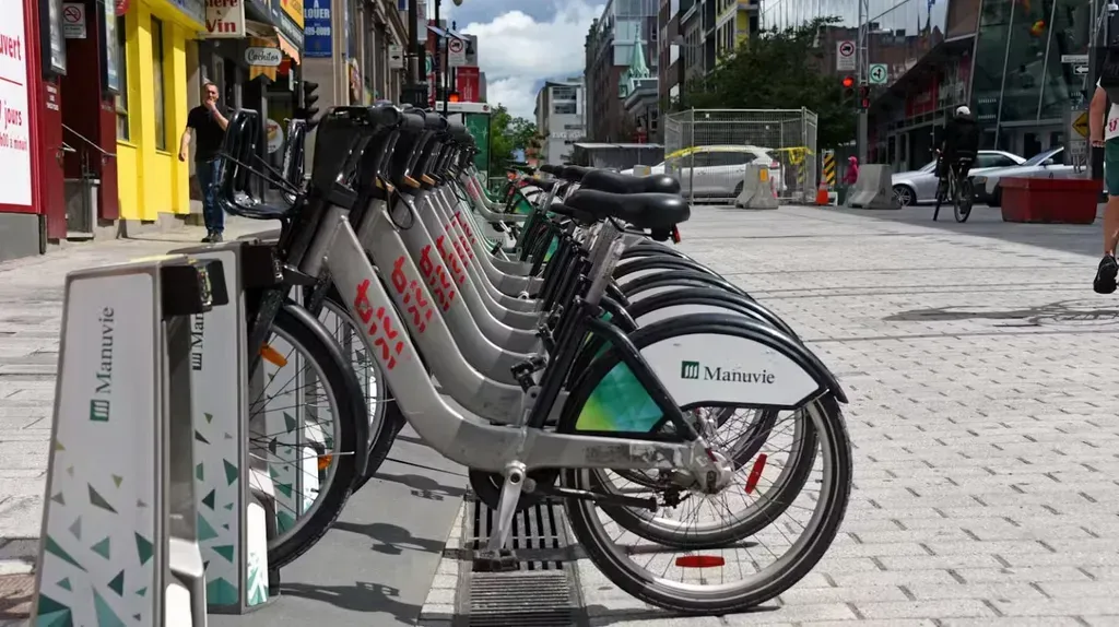 Challenges and Opportunities in Canadian Urban Mobility