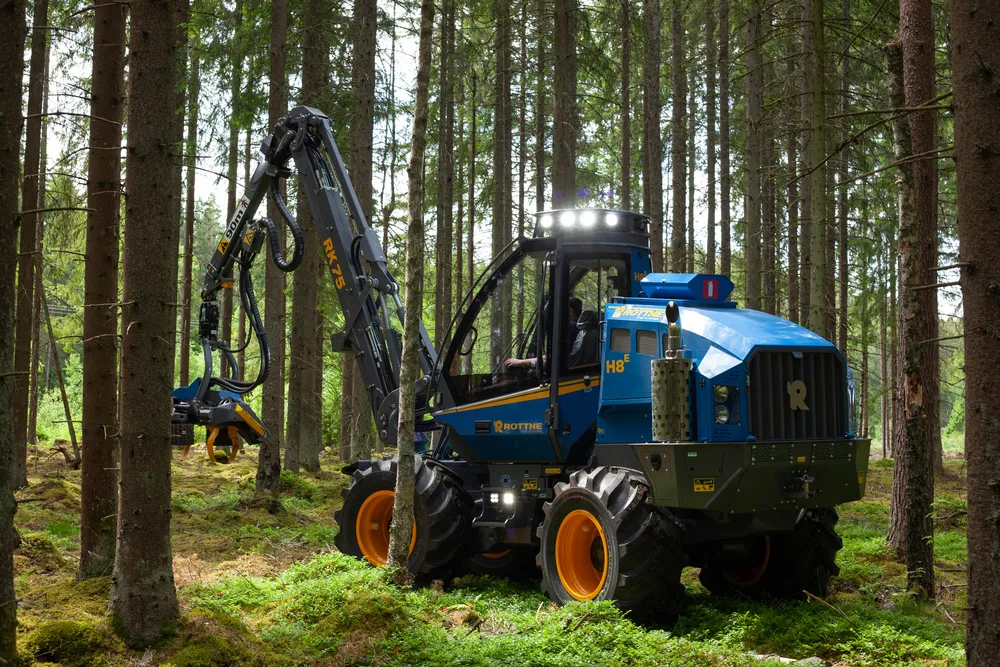 Rottne Industri AB Unveils New Rottne H8E Harvester