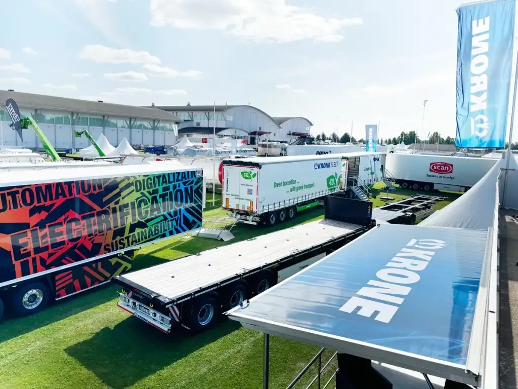 KRONE marks 10 years in Sweden after becoming trailer-market leader