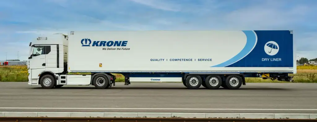 Krone Unveils Versatile Dry Liner STG at IAA Transportation