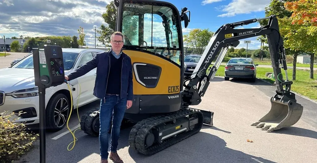 Volvo Advocates Electric Equipment for Charging Infrastructure