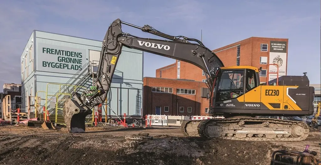 Volvo EC230 Electric Launches at Green Construction Site in Denmark