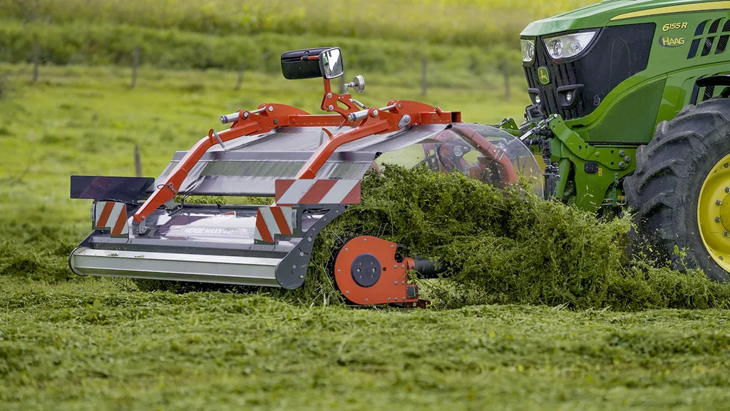 KUHN MERGE MAXX 440 F Tested by Top Agrar Magazine