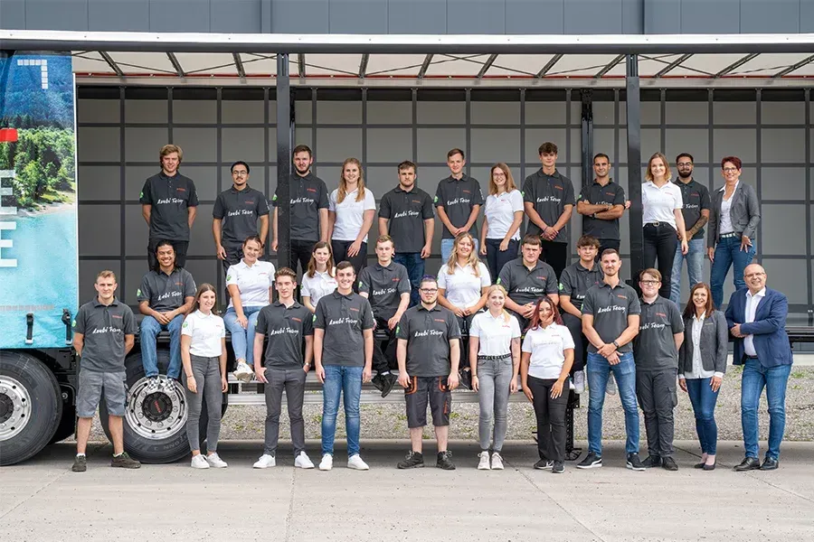 Kögel Welcomes 15 New Apprentices Across Eleven Professions