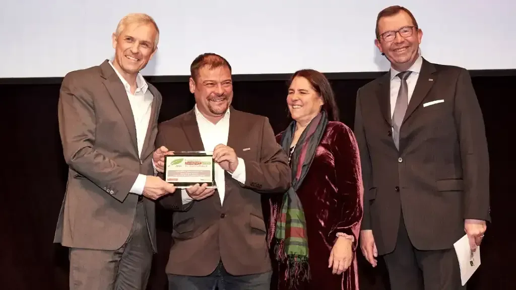 Kögel Multi Container Stop Receives European Transport Award