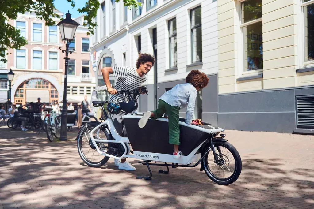 Urban Arrow Enhances Cargo Bikes with Theft Prevention Tech