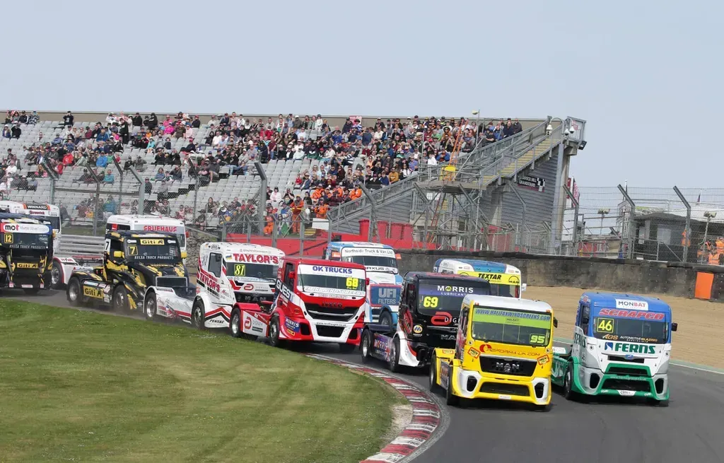 VisionTrack Extends Partnership with British Truck Racing