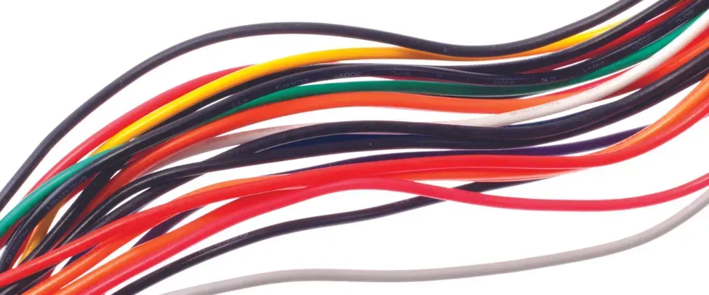 Wired vs Wireless Connections in Trailer Sensor Technology