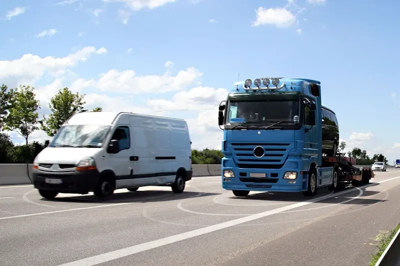 Survey finds GPS tracking benefits UK fleet managers
