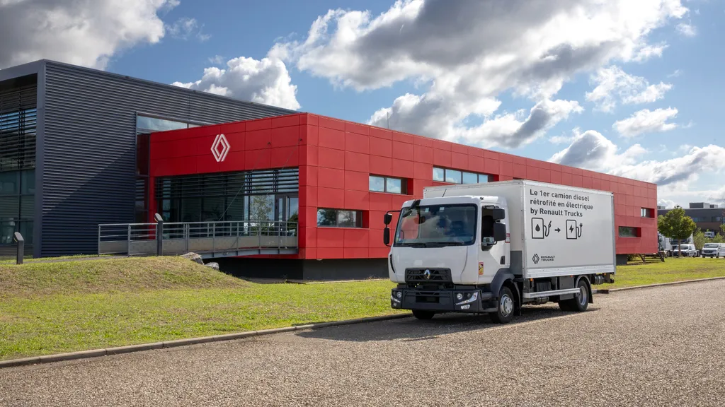 Renault Trucks Secures First Electric Retrofit Approval in France