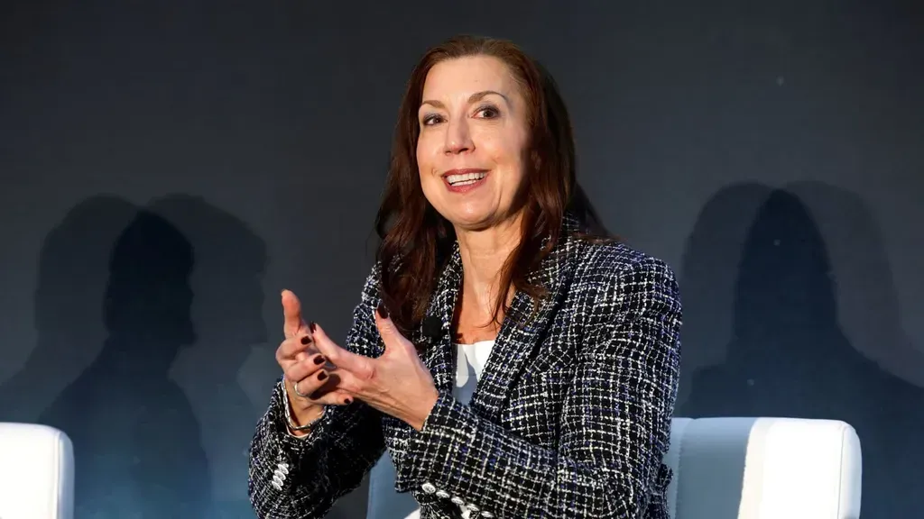 Chrysler Sales Decline and Future Brand Developments