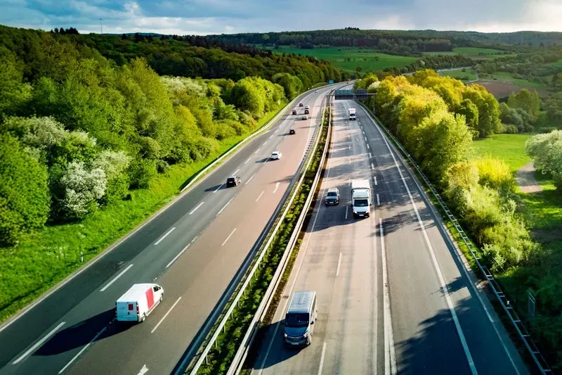 Verizon Connect survey highlights 2025 European fleet technology trends