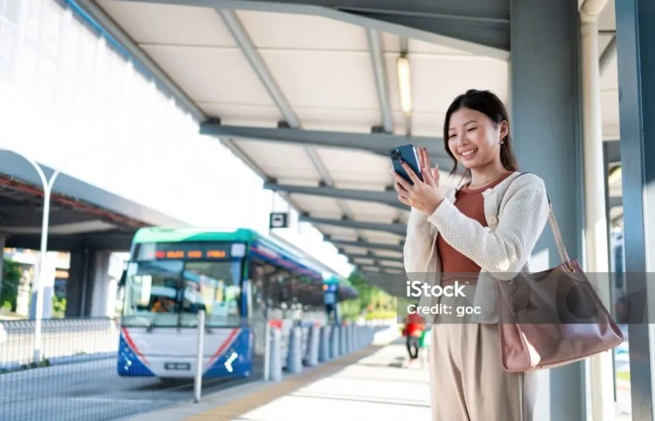 AI Solutions for Efficient Employee Transportation Management