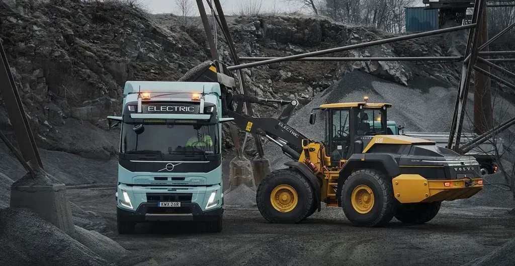 Volvo CE Unveils Zero-Emission Lineup at Bauma 2025