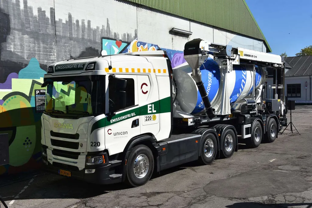 Scania unveils battery-electric concrete mixer truck
