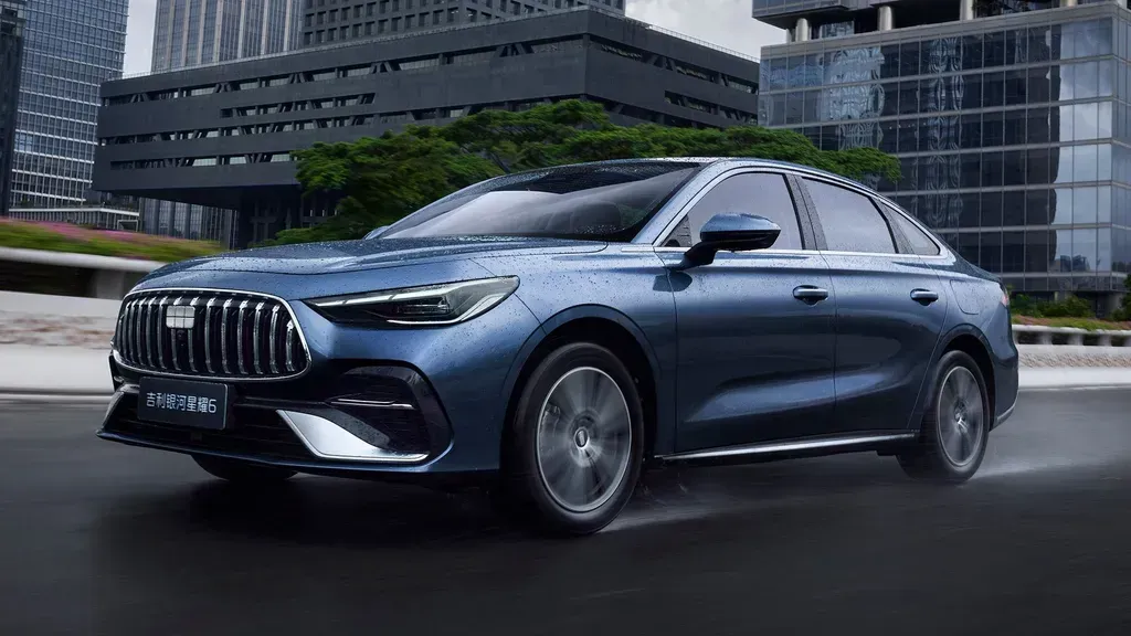 Geely Launches Starshine 6 PHEV Sedan Presales in China