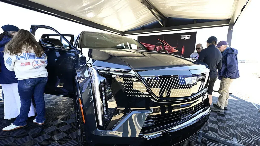 Cadillac's Electric Vehicle Sales Boost Luxury Market Position