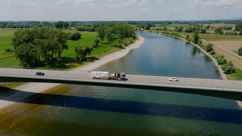 Schwarzmüller to present 39-tonne low-loader at IAA Transportation 2026