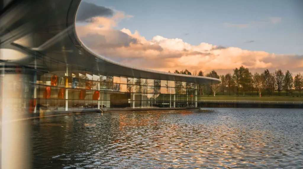 McLaren announces £500m UK manufacturing and engineering investment