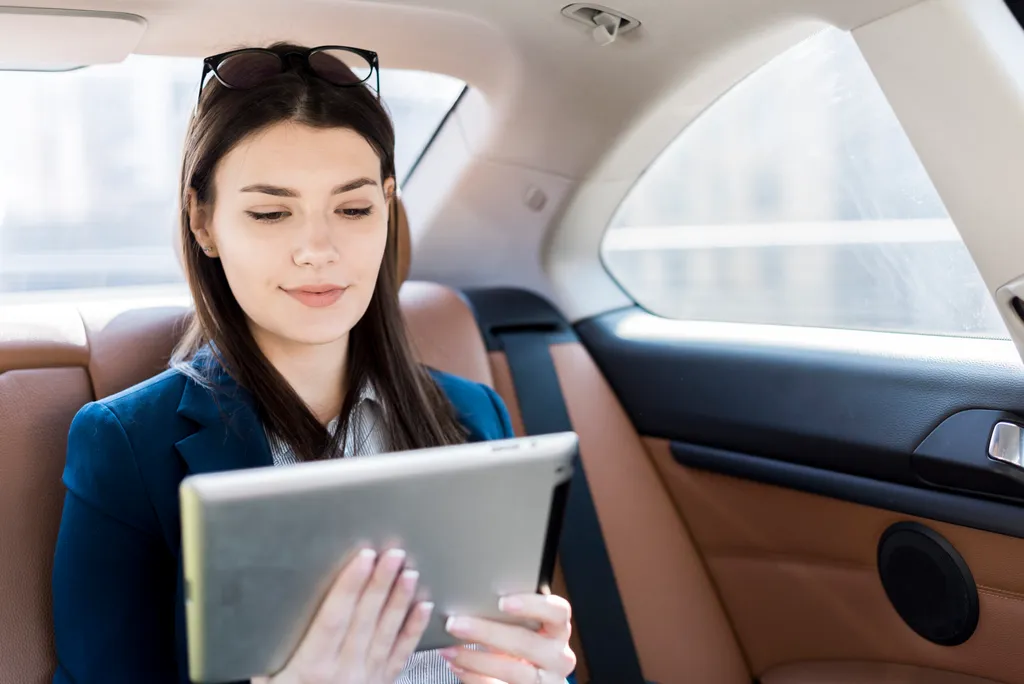 Employee Transport Software Reduces Corporate Costs