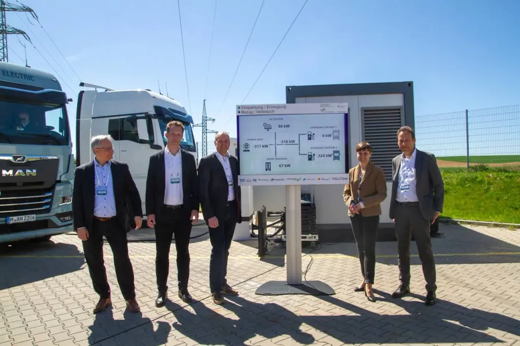 MAN demonstrates bidirectional charging with electric heavy truck