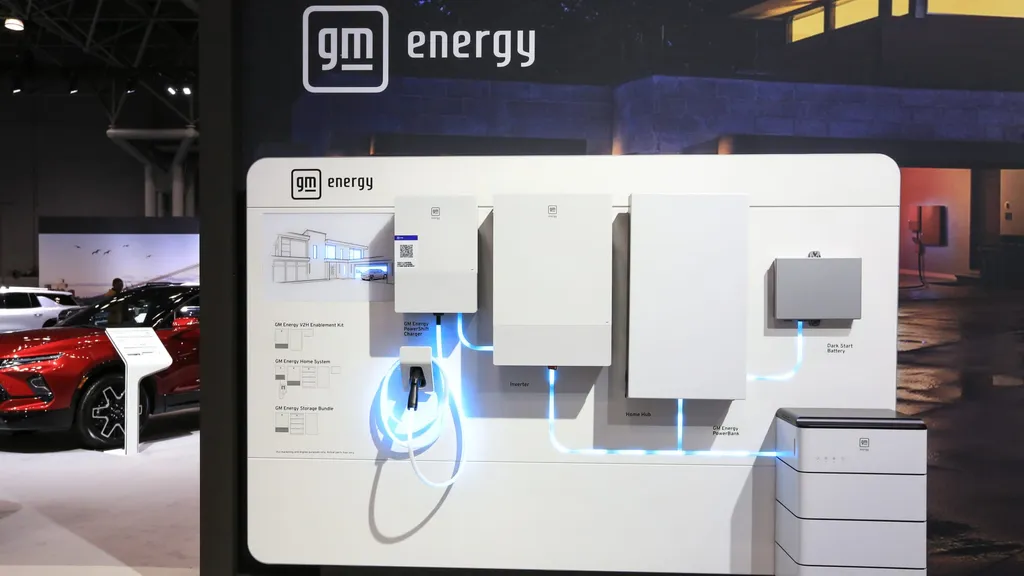 GM develops sodium‑ion batteries and V2G for data centres