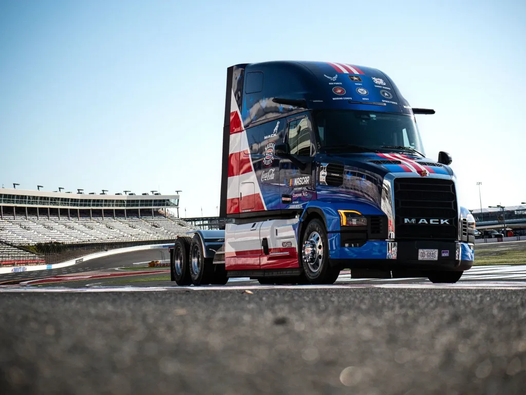 Mack unveils fan-selected patriotic wraps for NASCAR haulier trucks