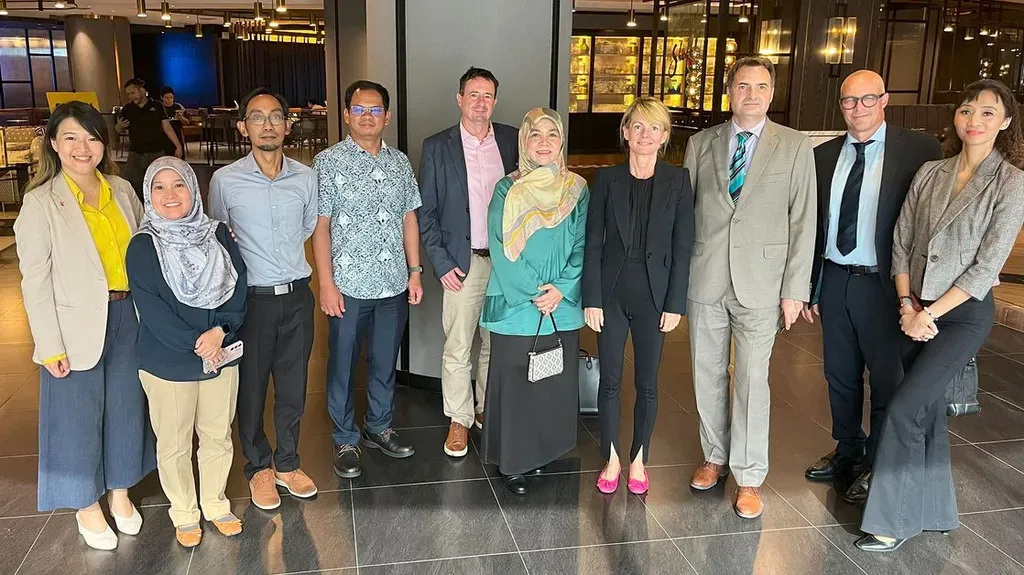 Indonesia Explores Intelligent Transport Systems to Ease Urban Congestion