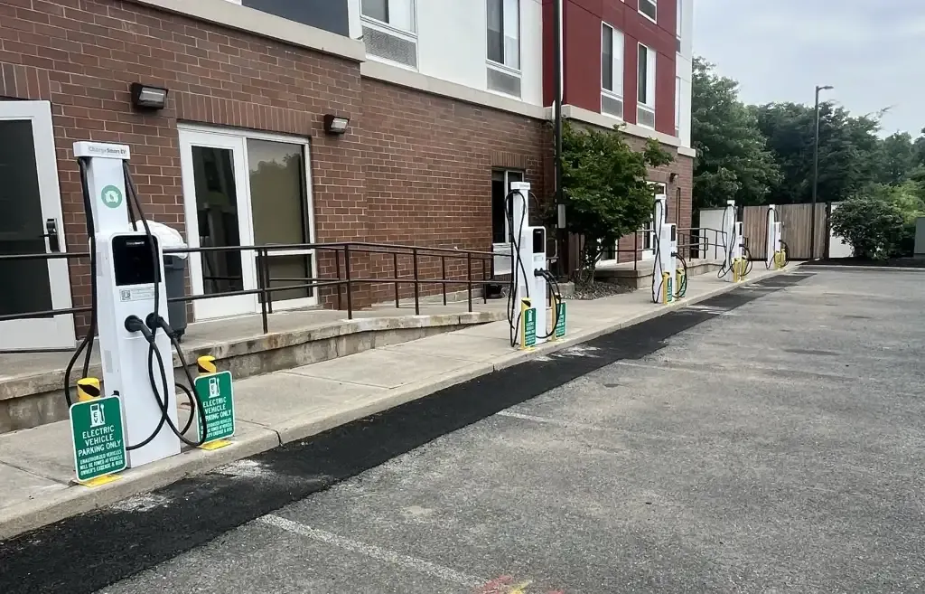 ChargeSmart EV Selects Nayax for Cashless Payment Solutions