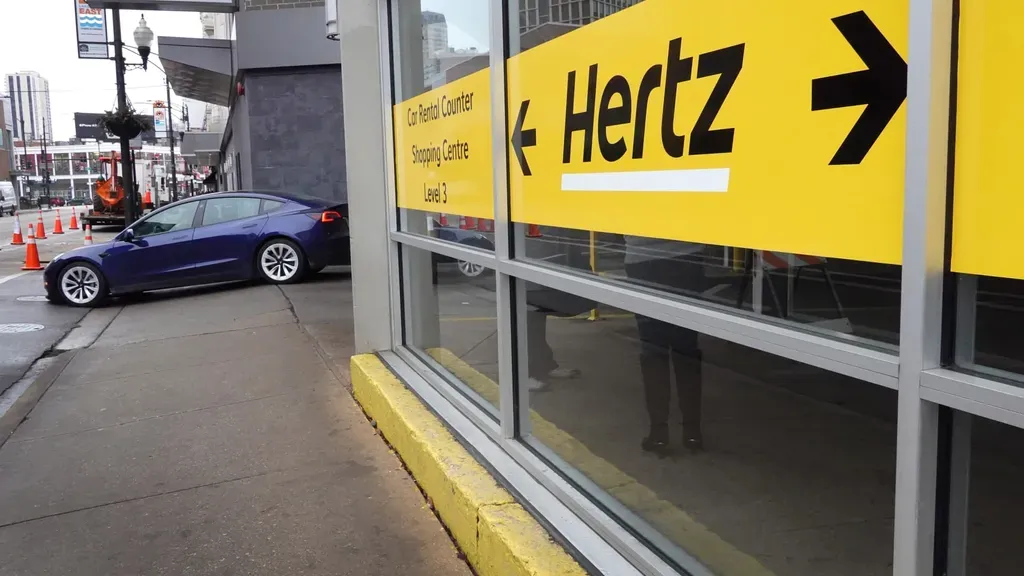 Hertz Expands Online Platform for Car Purchasing