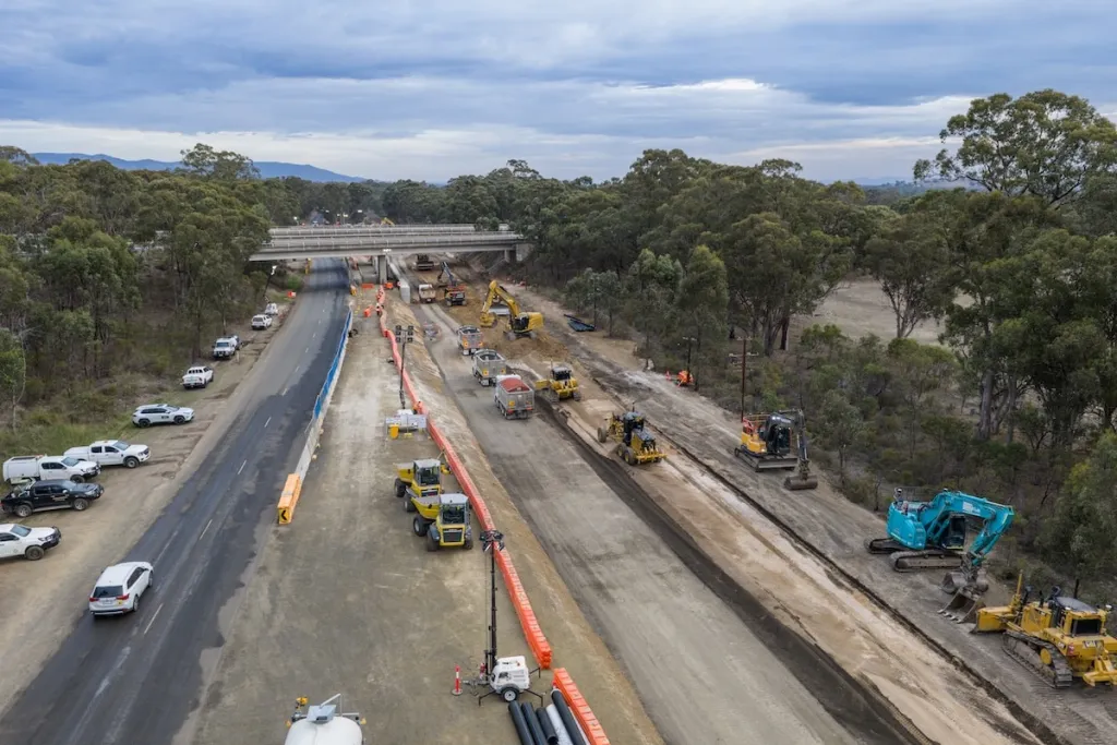 Inland Rail completes Hume Freeway works at Seymour