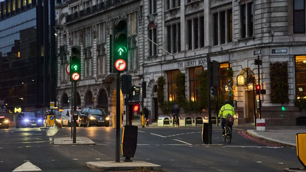 TfL unveils five-year plan to cut London congestion