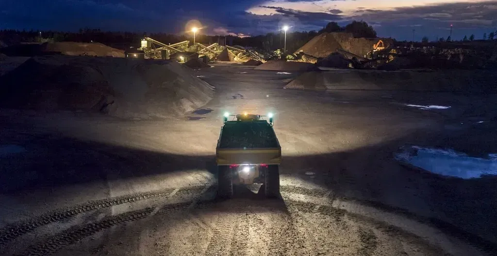 Volvo CE Highlights Technologies Enhancing Construction Site Safety