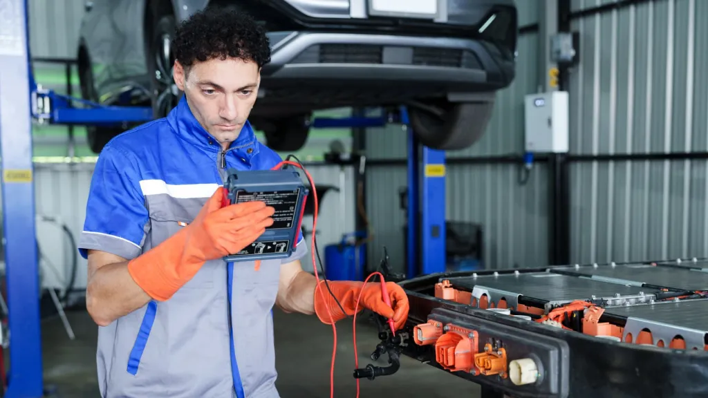 High-tech vehicle systems add costs for repair shops and consumers