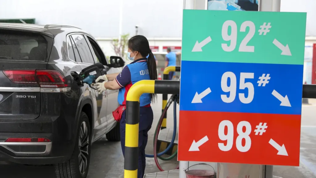 China’s petrol car sales fall 40% as NEVs reach record market share