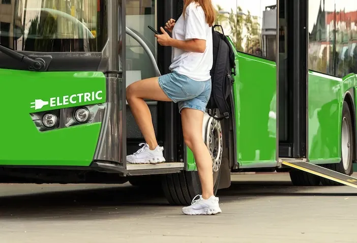 Peak Mobility launches predictive dispatching tool for electric bus fleets